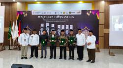 Santri dan Pesantren Jadi Lokomotif Baru Gerakan Wakaf Nasional