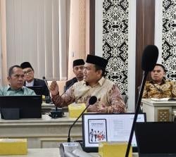 Menakar Keadilan Pendidikan: Catatan Kritis atas Kebijakan Larangan Penahanan Ijazah di Jawa Barat