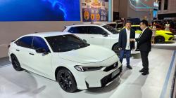 HSC Perkenalkan New Honda Civic RS e:HEV di IIMS Surabaya 2025, Perkuat Line-Up Mobil Hybrid