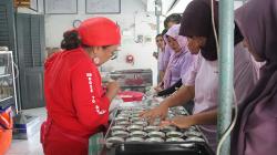 Napi di Lapas Perempuan Semarang Ikuti Pelatihan Kuliner Bersama Rumah Berbagi