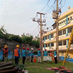 PLN Bekasi Pastikan Pasokan Listrik Selama Libur Kenaikan Isa Almasih dan Idul Adha 2025 Aman