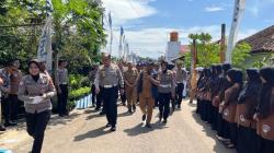 Tim Korlantas Polri Lakukan Penilaian Kampung Tertib Lalu Lintas di Desa Wanajaya Garut