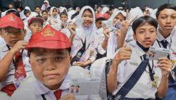 Apakah Dana PIP Rp900.000 Sudah Cair? Panduan Lengkap Cara Cek Status Penerima PIP 2025