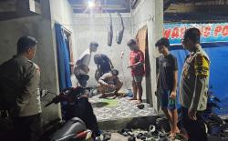 Petugas Gelar Patroli Malam di Warung kawasan Kelurahan Banturung Cegah Aksi Premanisme