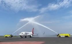 Kabar Baik! Penerbangan Langsung Surabaya-Tambolaka Resmi Mengudara