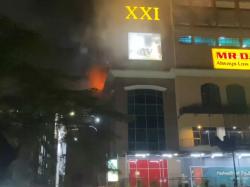 Solo Grand Mall Tetap Beroperasi Pasca Kebakaran Food Court, Manajemen Jamin Keamanan Pengunjung