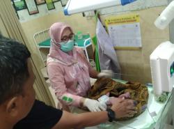 Dibuang Ditempat Sampah, Bayi Baru Lahir di Gading Probolinggo Ditemukan Warga