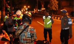 Razia Libur Panjang, Polres Ponorogo Amankan Preman dan Tilang Puluhan Kendaraan