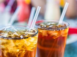Es Teh: Minuman Rakyat yang Tak Pernah Lekang oleh Waktu