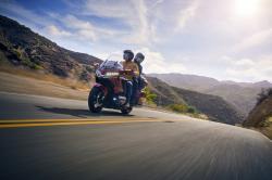 Gold Wing, Moge Rp 1,1 Miliar Ini Dilengkapi Air Bag dan Cruise Control