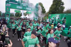 7.000 Pelari Hijaukan Road to Milo Activ Indonesia Race 2025 Bandung Raya Series