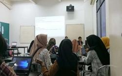 Siap Jadi Mahasiswa Hebat? Manfaatkan Skor SNBT-mu untuk Beasiswa Juara UBSI