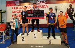 Atlet PABERSI Pangandaran Sumbang Dua Medali di Kejuaraan Angkat Berat Classic 2025