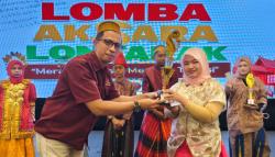 Puluhan Pelajar Ikuti Lomba Menulis Aksara Lontarak di Unhas, Ini Daftar Juaranya