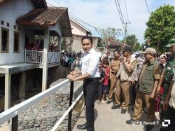 Jembatan Ciembe Bangkit, Senyum Warga Sukamulya Mekar Kembali