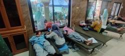 Rumah Zakat Distribusikan 100 Paket Daging SuperQurban untuk Kegiatan Donor Darah di Cilebut Barat