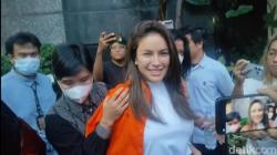 Nikita Mirzani Segera Disidangkan Terkait Pemerasan terhadap Reza Gladys