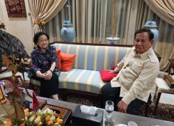 Prabowo-Mega Makin Rapat, PDIP Tegaskan Masih di Luar Pemerintahan