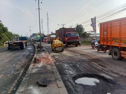 Disentil Bupati Karawang, PPK 1.1 Jabar Janji Perbaiki Jalan Pantura Akhir Pekan Ini