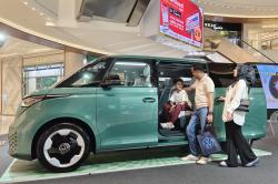 ID Buzz Mendarat di Surabaya, Volkswagen Garap Pasar Kendaraan Listrik Jawa Timur