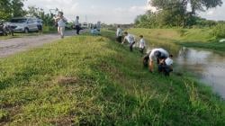 PT BPR BKK Karangmalang Turut Aksi Bersih Sungai di Sragen, Dukung Hari Lingkungan Hidup Sedunia