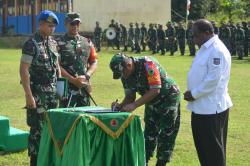 TMMD ke-124 Resmi Ditutup, Pangdam XVIII/Kasuari: Sinergi TNI dan Rakyat Kunci Pembangunan Desa