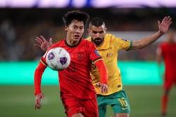 Siap Hadapi Teror SUGBK Senayan, Bek China Pede Dibanjiri Suporter Sendiri