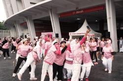Ratusan Kaum Hawa Ramaikan Zumba Celebration by Viva Cosmetics di GBK Senayan