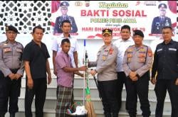 Jelang Hari Raya Idul Adha dan Hari Bhayangkara ke-79,Polres Pidie Jaya Gelar Bakti Sosial di Masjid