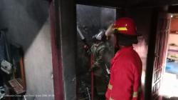Sehari, Dua Kebakaran Rumah Terjadi di Jombang: Satu Ludes Terbakar, Satu Cepat Dipadamkan