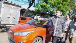 Sidak! Wali Kota Makassar Tegur Jukir dan Pedagang Pasar Pabaeng-baeng, Bikin Macet dan Semrawut