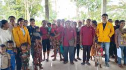 Mahasiswa S2 FKM Undana Gelar Penyuluhan PHBS di Posyandu Kantor Desa Tetaf
