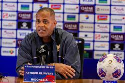 Timnas Indonesia Siap Tempur Lawan China, Kluivert: Eksekusi Harus Tepat!