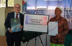 SMA Progresif Bumi Shalawat Buka Pintu Dunia untuk Santri, Resmi Gandeng IFI Ajarkan Bahasa Prancis