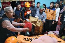 Tim SAR Gabungan Temukan Korban Jasad Tenggelam di Danau Galian Banyuasin