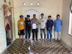 Cegah Konflik Berkepanjangan, Bhabinkamtibmas dan Kepala Dusun Damaiakan Kasus Pemukulan di Pulliwa