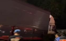 10 Kendaraan Tabrakan di Tol Bekasi Barat, Truk Lepas Kendali hingga Banting Setir