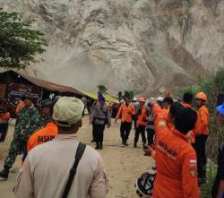 Pencarian Korban Longsor Tambang Gunung Kuda Resmi Dihentikan, Status Tanggap Darurat Dicabut