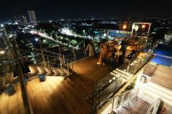Tempat Kongkow Asik dengan Panorama Surabaya