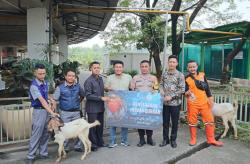 Rayakan Idul Adha Bersama Warga, The Park Pejaten Sasar Bantuan untuk Masyarakat Kurang Mampu