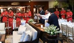 Prabowo Sambut Hangat Timnas Indonesia Usai Kemenangan Kualifikasi Piala Dunia