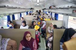 Tiket KA Iduladha Terjual 76 Persen, Penumpang Tembus 136 Ribu Orang