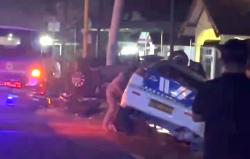 BANGKALAN GEGER! Mobil Patroli Polisi Nyungsep Usai Kejar Ertiga Pengangkut Rokok Diduga Ilegal