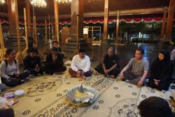 Kanwil Kemenkum Jateng Bahas Urgensi Desain Industri-Hak Cipta Bersama Komunitas Pelaku Budaya Solo