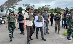 Menkeu Sri Mulyani Kunjungi Nduga Papua Kenakan Rompi Anti-Peluru di Daerah Rawan Konflik, Ada Apa?