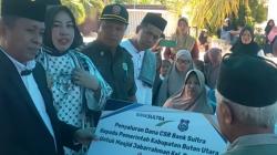 Bupati Buton Utara Serahkan Bantuan Pembangunan Masjid Jabal Rahman Bonegunu