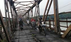 Jembatan Cincin, Warisan Kolonial Belanda yang Dikenal Angker di Perbatasan Tuban-Lamongan