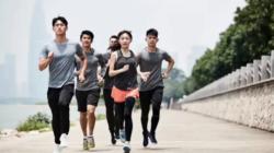 Benarkah Orang yang Berjalan Cepat Memiliki IQ Lebih Tinggi? Ini Penjelasannya