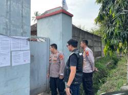 Polisi  Monitoring Situasi di PT San Xiong Steel Indonesia,