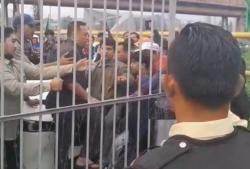 Viral! Anggota DPRD Cilegon Diduga Tabrak Pendemo dengan Mobil Mewah, Buruh Geram dan Lapor Polisi